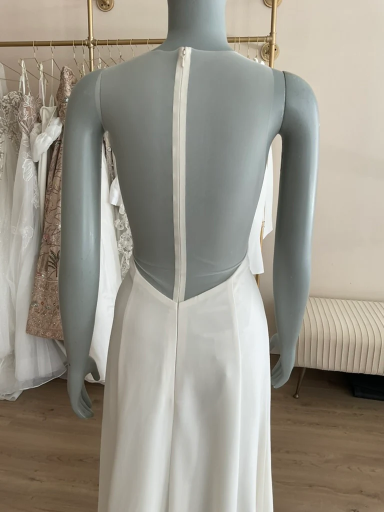 Amsale - LW135(8) - Image 6