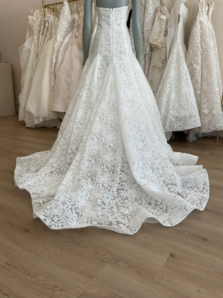 Bliss by Monique Lhuillier - BL 25- 103 (6) - Image 7