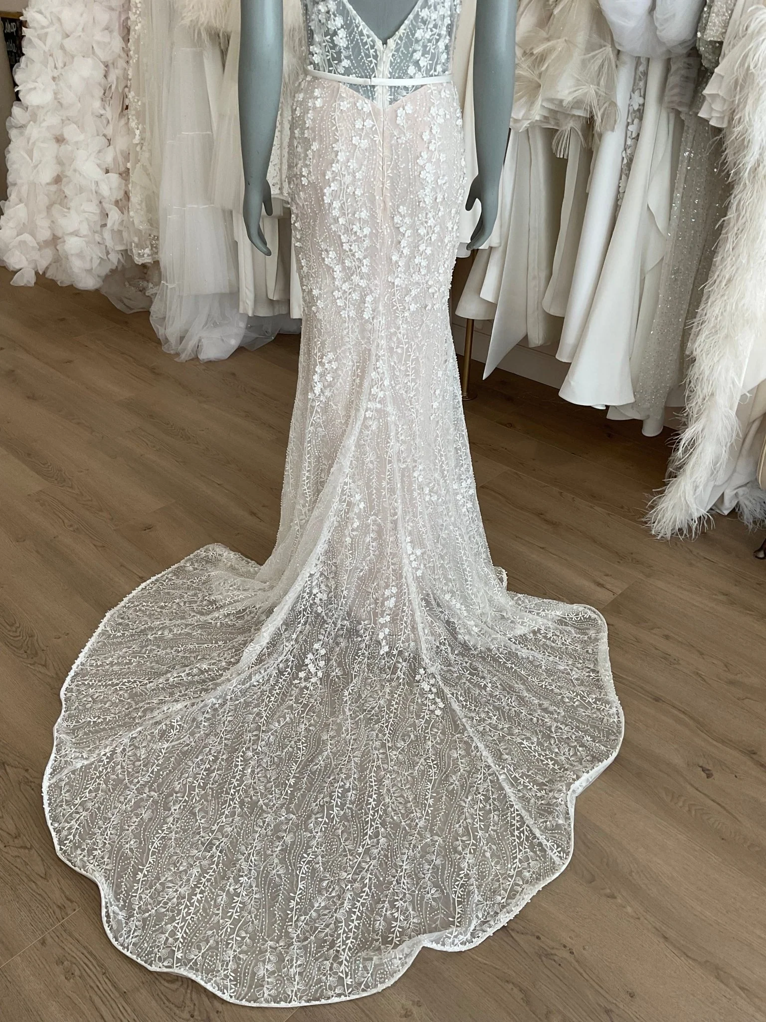 Dany Tabet - Jori Dress and Overskirt (4) - Image 12