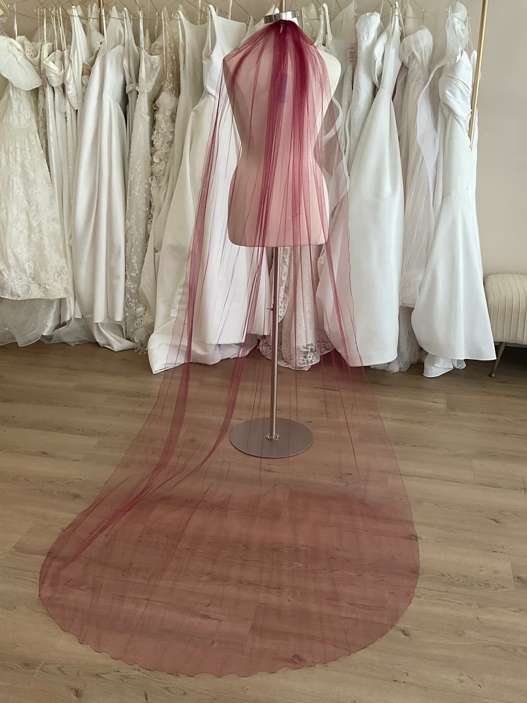 Jennifer Leigh - Pencil Edge Veil