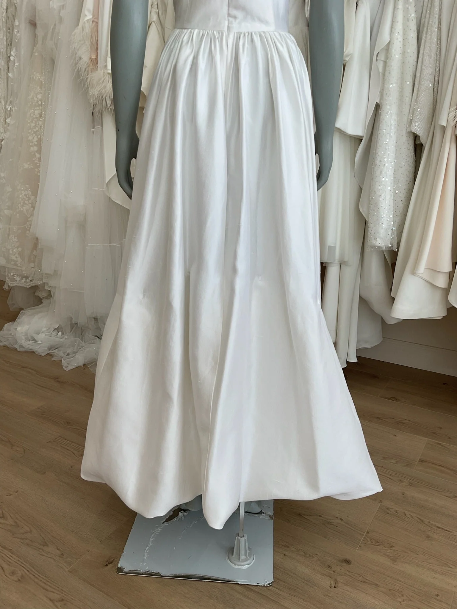 Markarkian - Yvetta (8) - Image 13