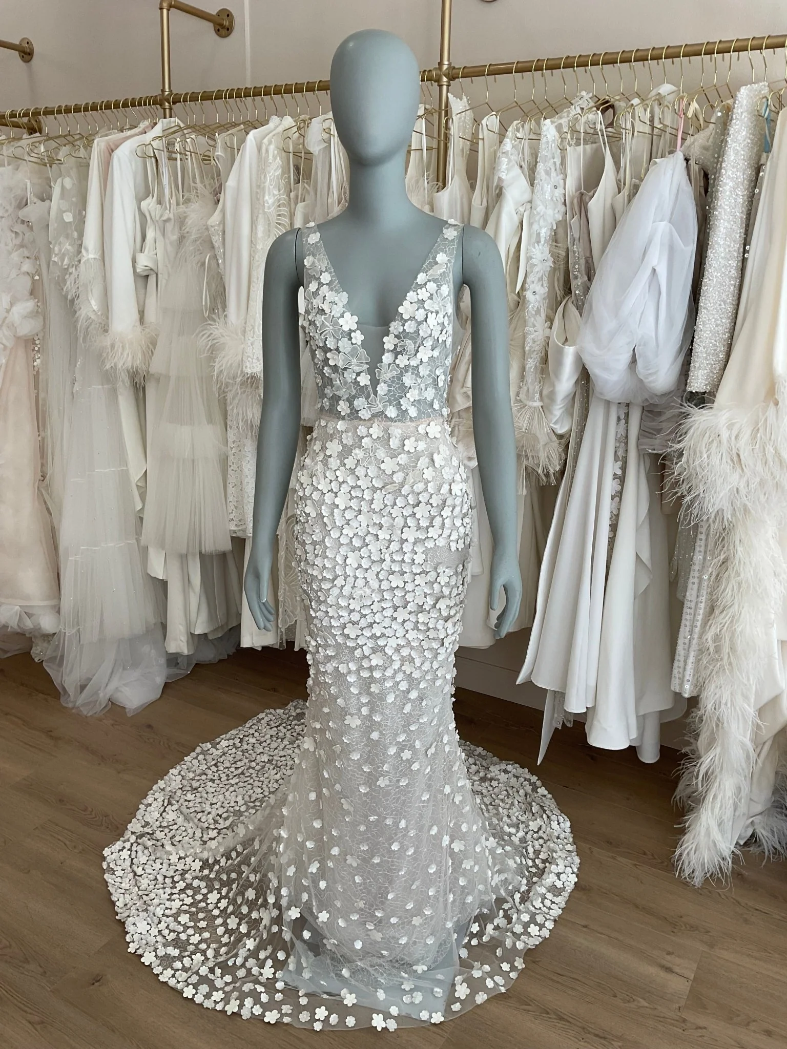 Mira Zwillinger - Asya (2) - Image 2