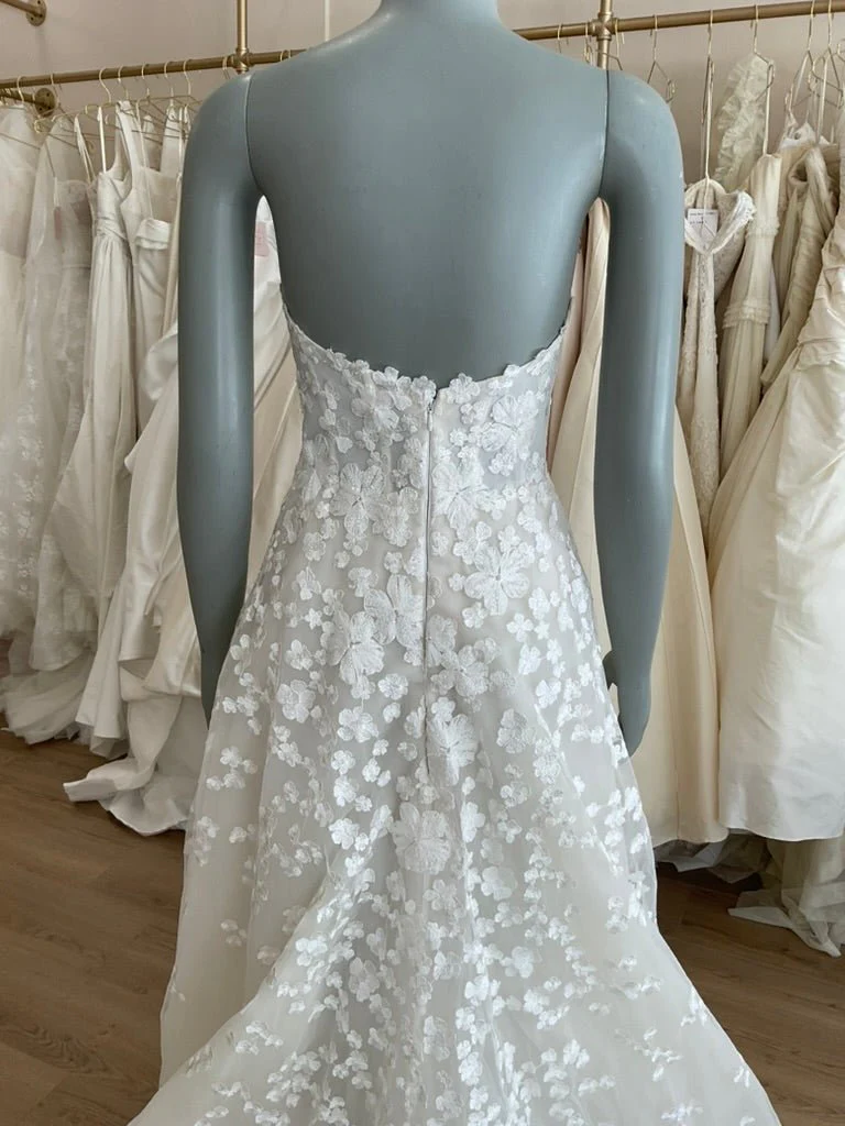 Mira Zwillinger - Karla (10) - Image 6