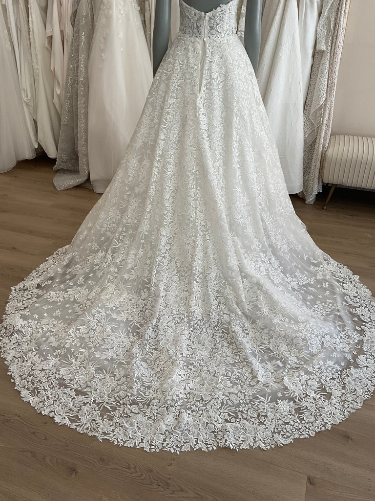 Monique Lhuillier -  BL 23-105 (8) - Image 8