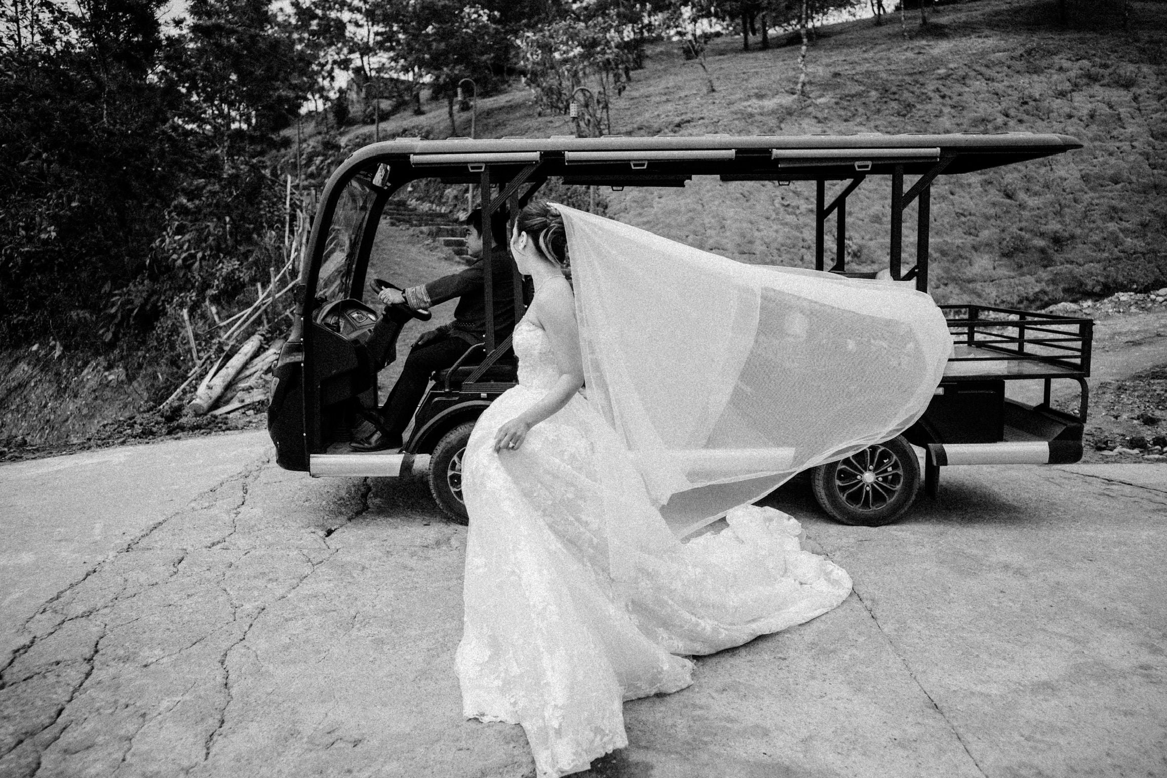 Monique Lhuillier - Wish (4) - Image 3