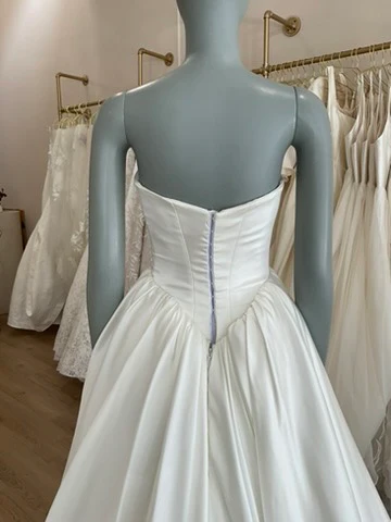 Sky Mor Bridal - Aiden (4) - Image 5