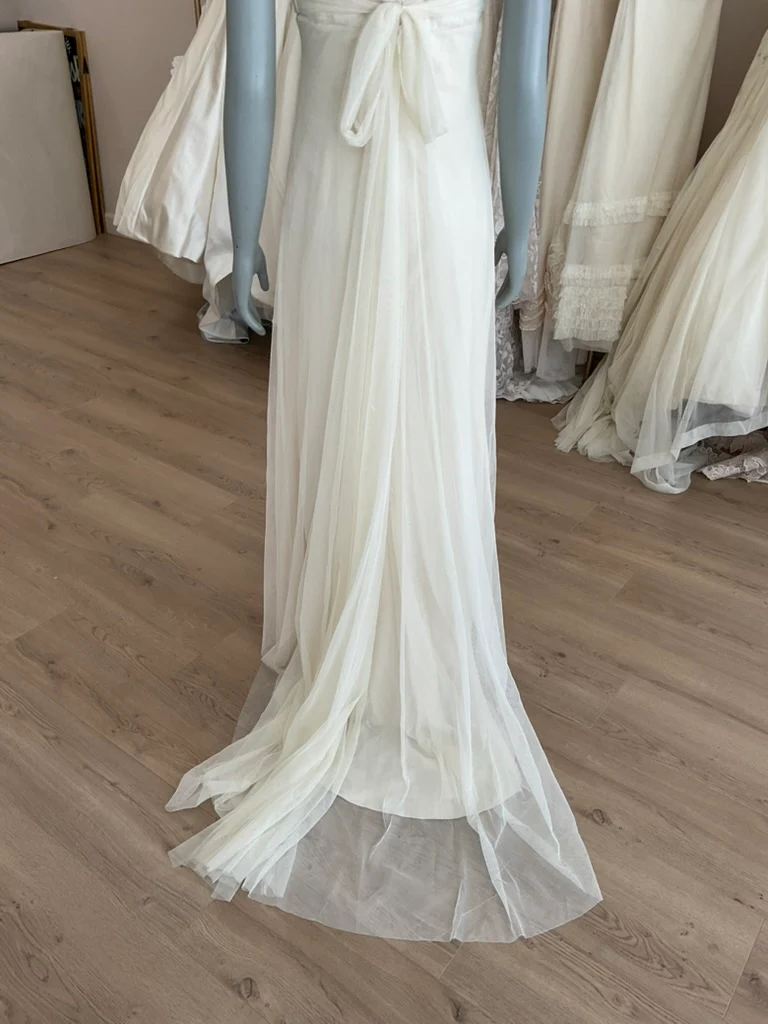 V-Vera Wang-3 - Image 7
