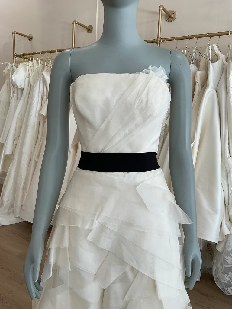 Vera Wang - Deidre (8) - Image 3
